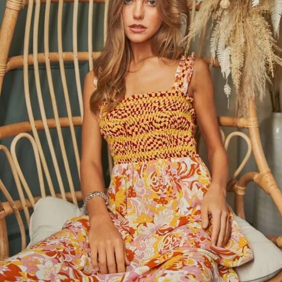 Davi & Dani Multi Smocked Bodice Geo Ruffle Strappy Midi Dress - Picture 2 of 11